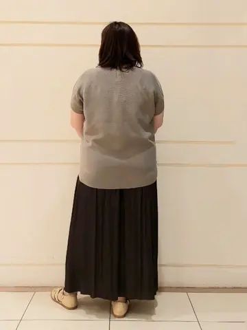 自由区 L 藤原 コーディネート画像