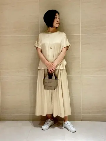 自由区 L 中島 コーディネート画像