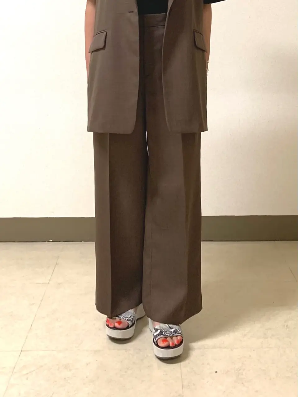 自由区 L 坂本 コーディネート画像