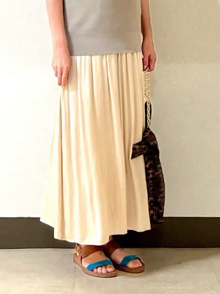 自由区 L 土居 コーディネート画像