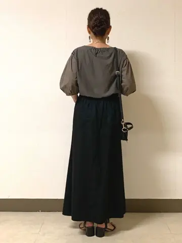 自由区 L 坂本 コーディネート画像