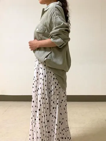 自由区 L 坂本 コーディネート画像