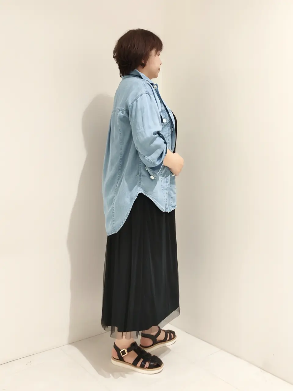 自由区 L 中村 コーディネート画像