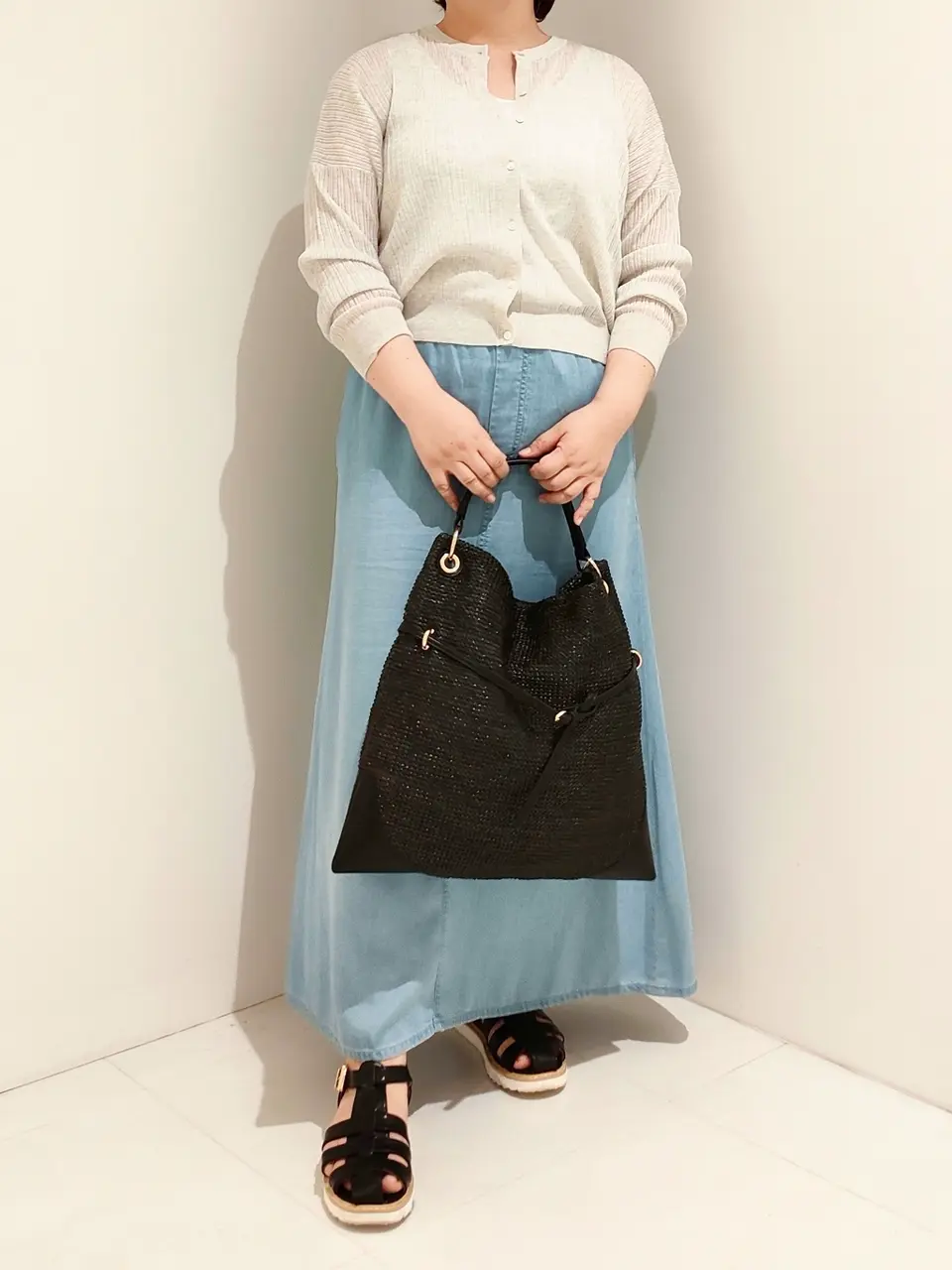 自由区 L 中村 コーディネート画像