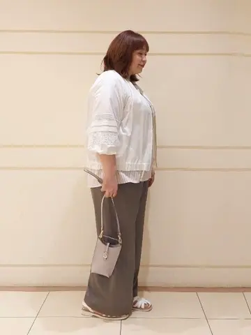 自由区 L 藤原 コーディネート画像