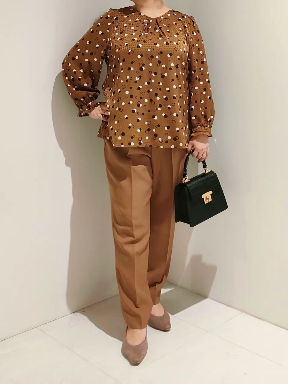 自由区 L 中村 コーディネート画像