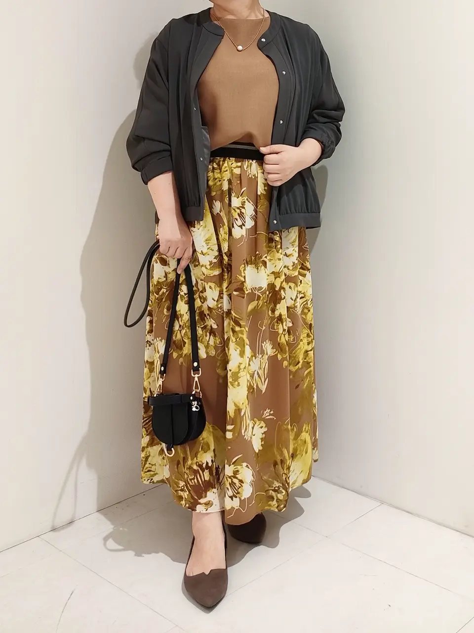 自由区 L 中村 コーディネート画像