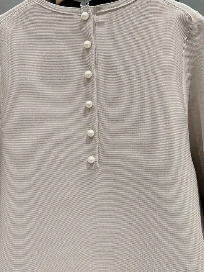 自由区 L 中島 コーディネート画像