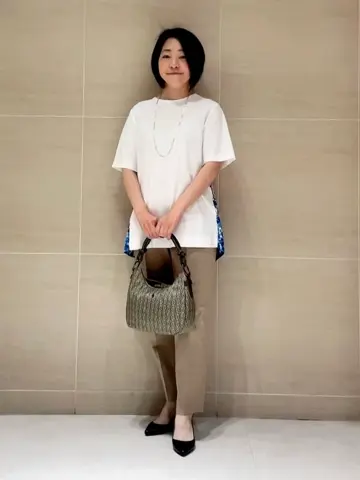 自由区 L 中島 コーディネート画像