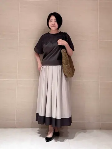 自由区 L 中島 コーディネート画像