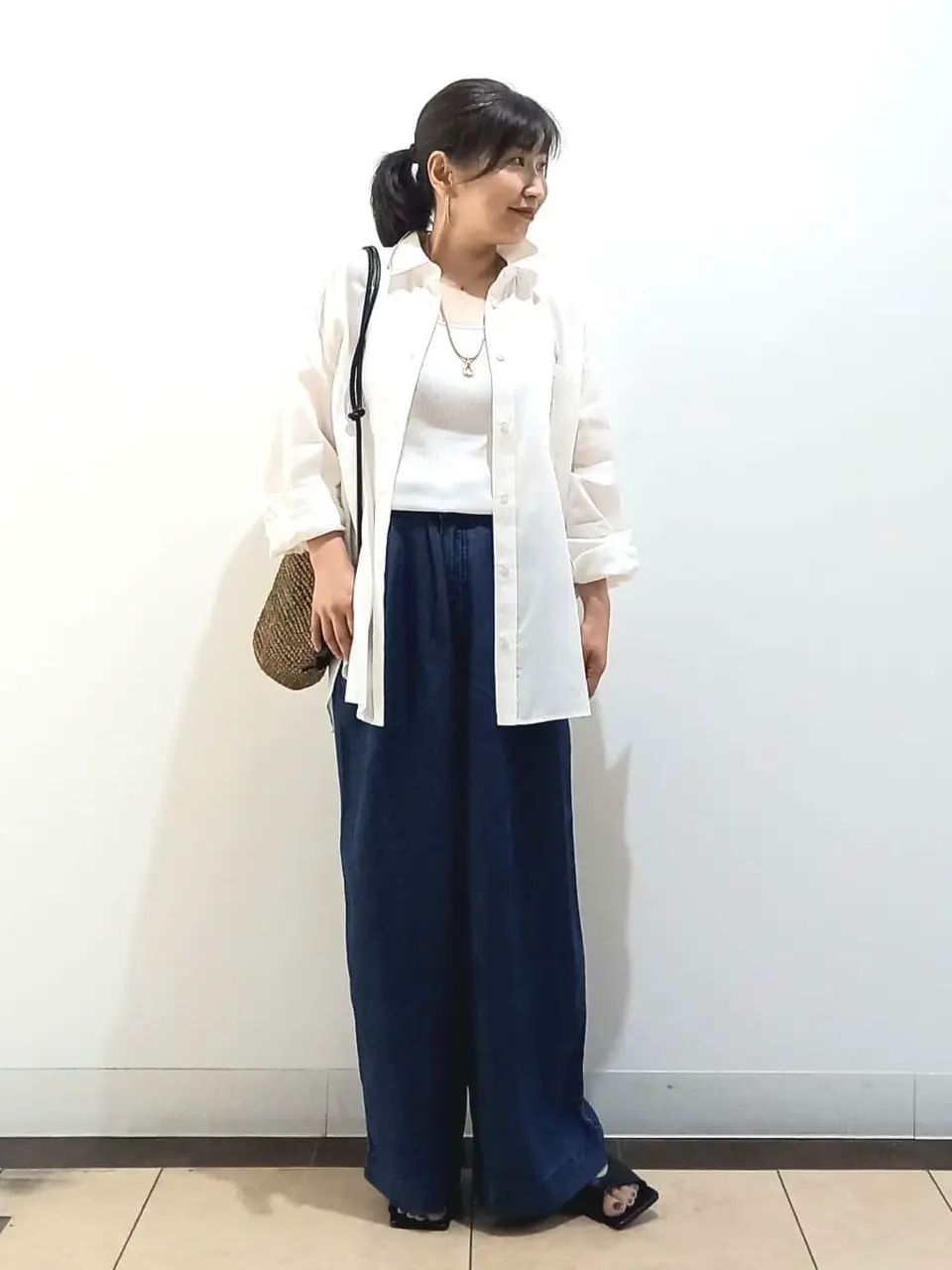 自由区 L 中川 コーディネート画像