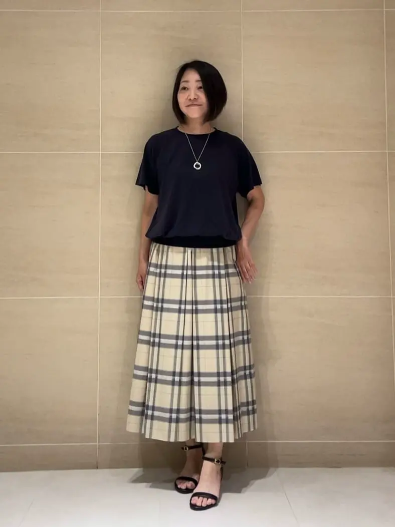 自由区 L 中島 コーディネート画像