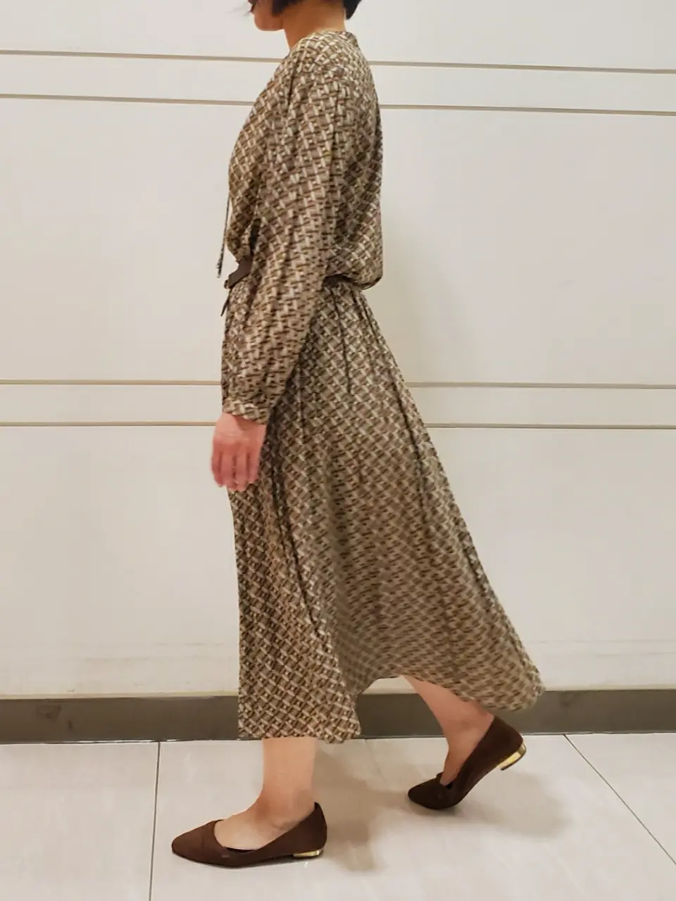 自由区 L スタッフ コーディネート画像