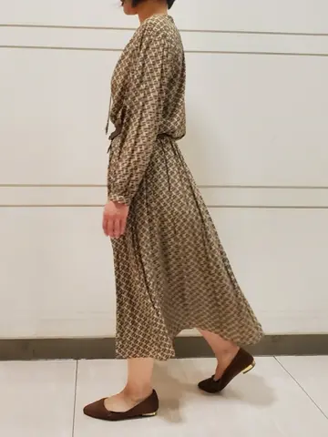 自由区 L スタッフ コーディネート画像