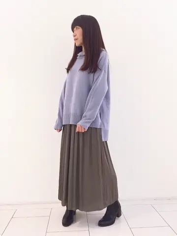 自由区 L スタッフ コーディネート画像