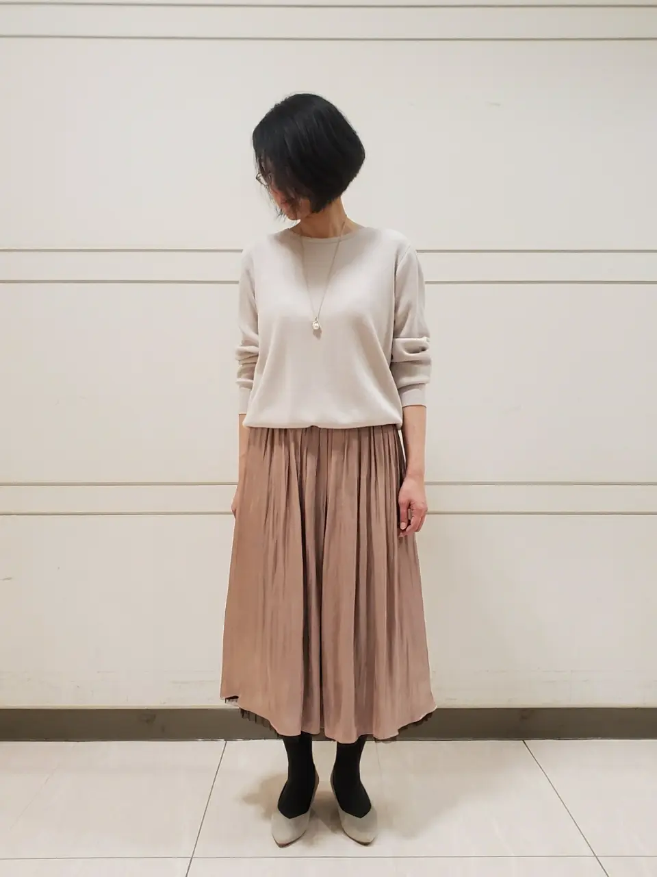 自由区 L スタッフ コーディネート画像