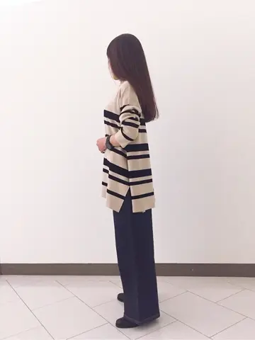 自由区 L スタッフ コーディネート画像