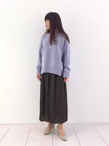 自由区 L スタッフ コーディネート画像