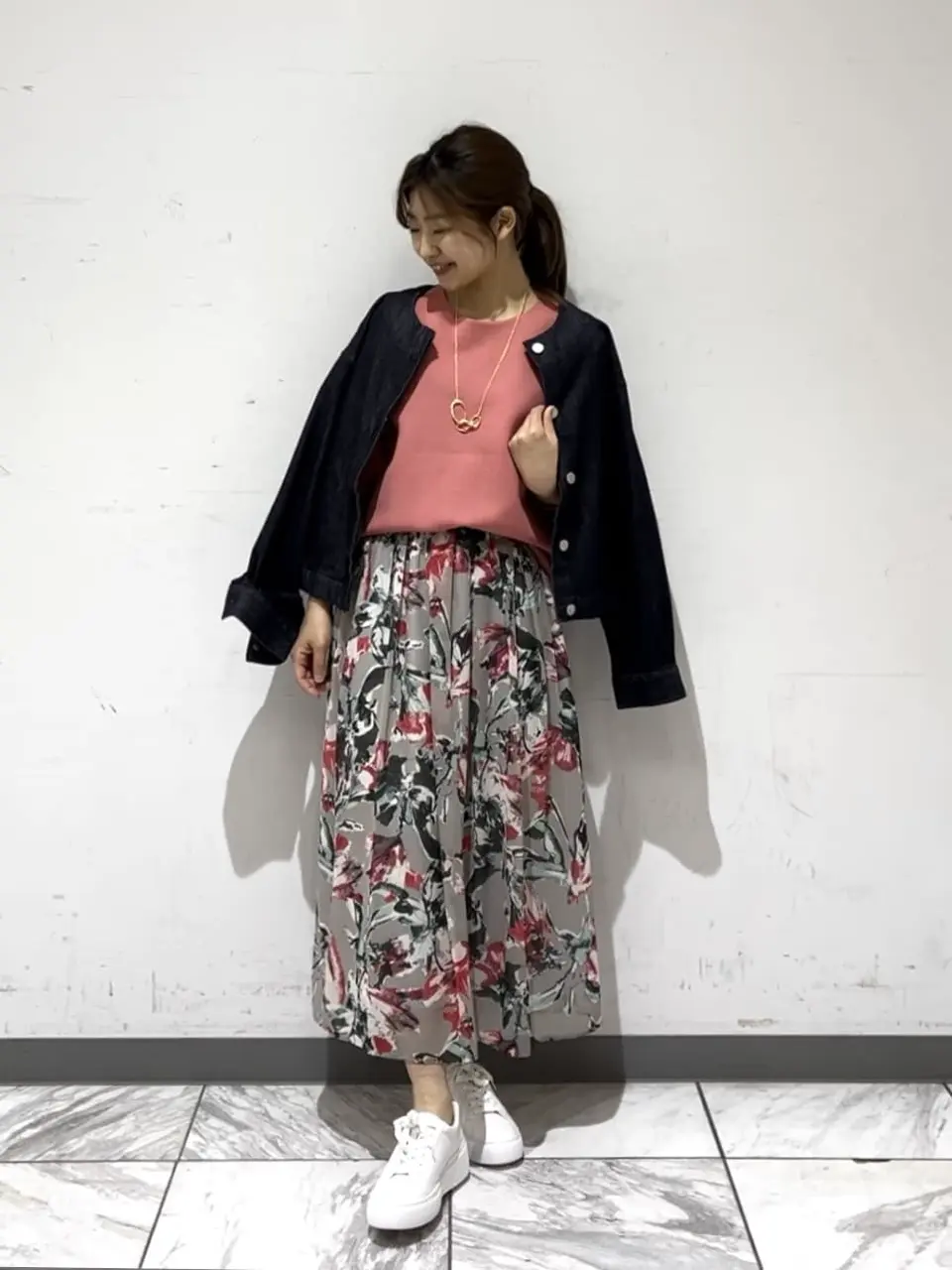 自由区 S 佐藤 コーディネート画像