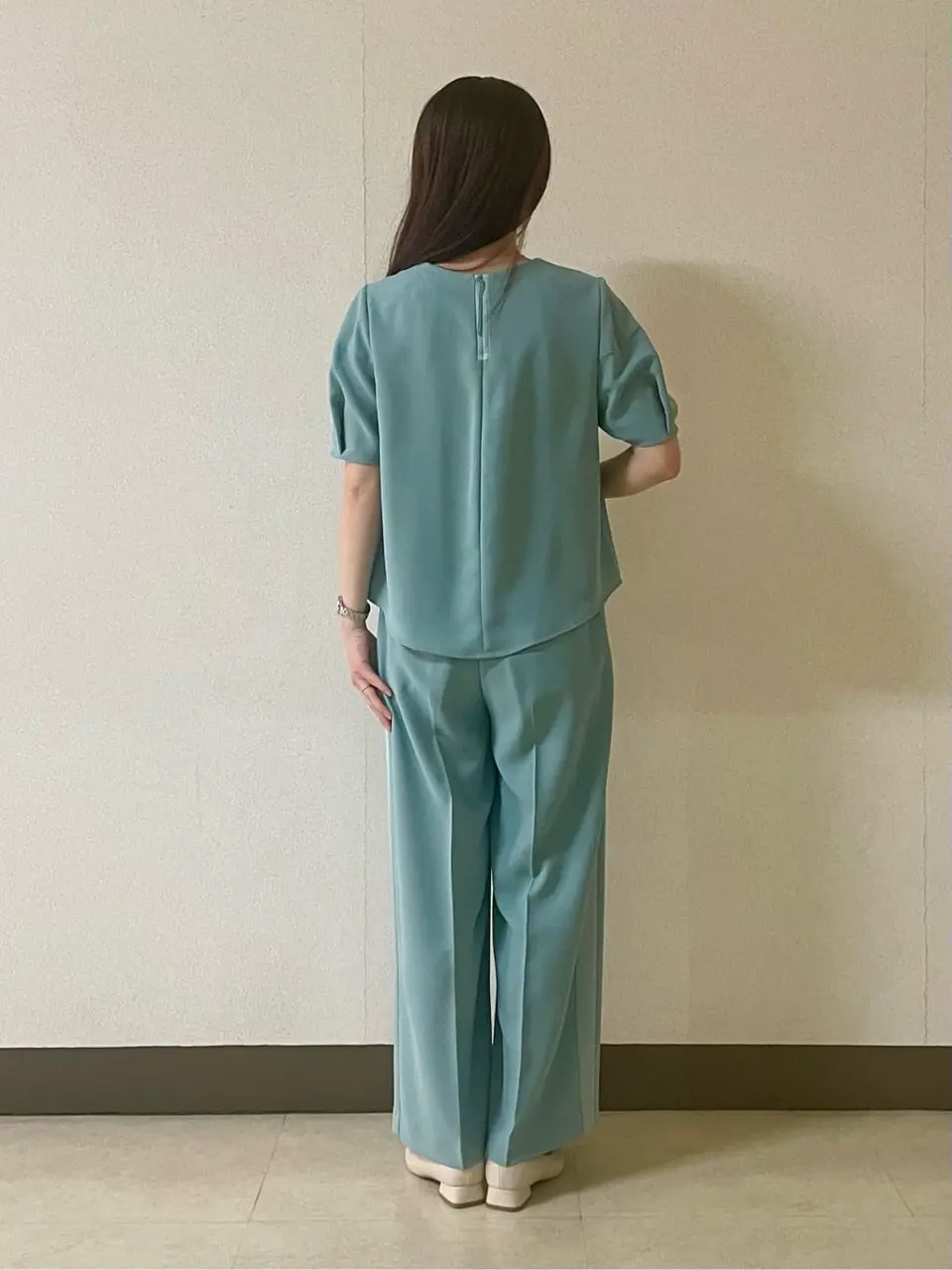 自由区 S Konda コーディネート画像