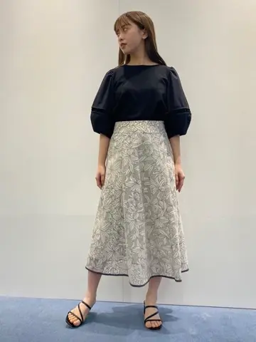 ANY SIS S 前田 コーディネート画像