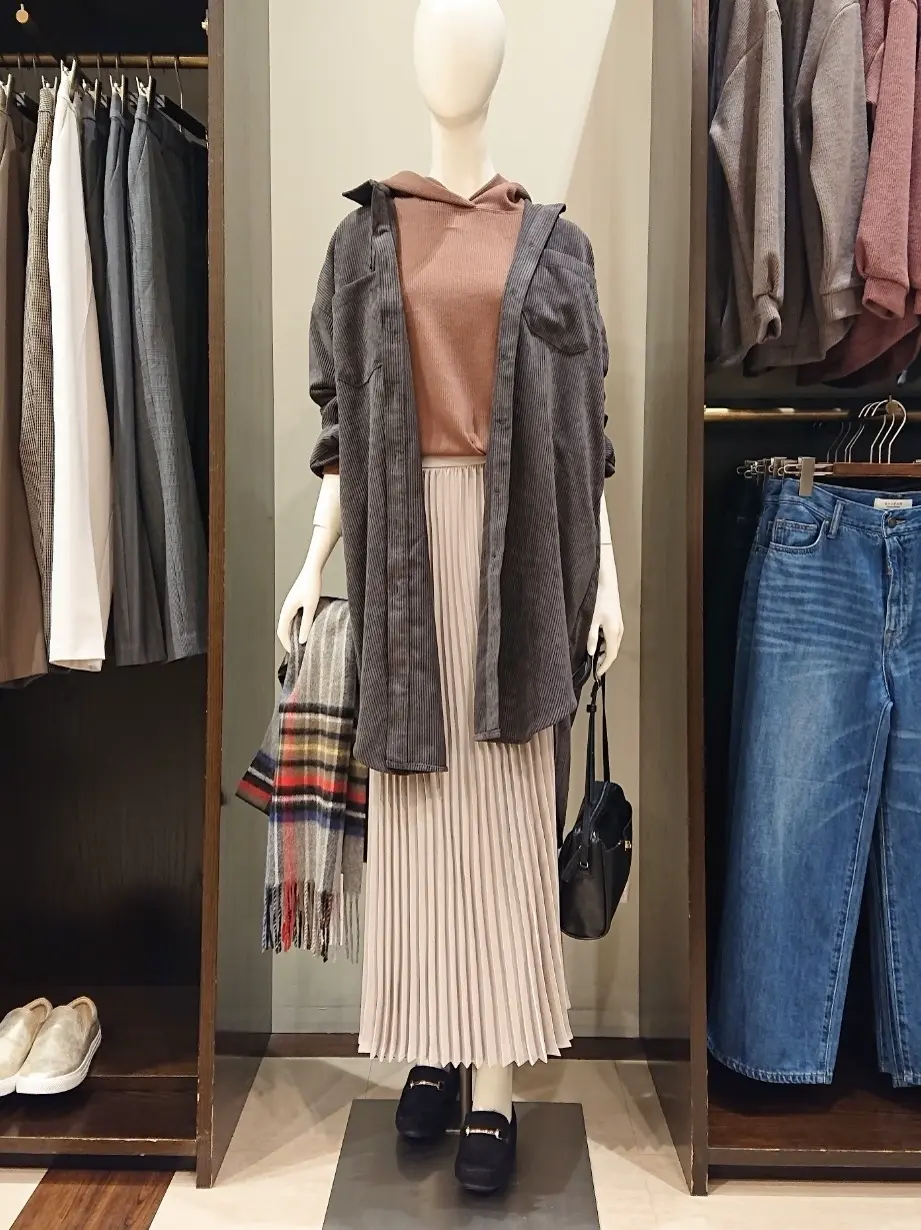 ANY 横田 コーディネート画像