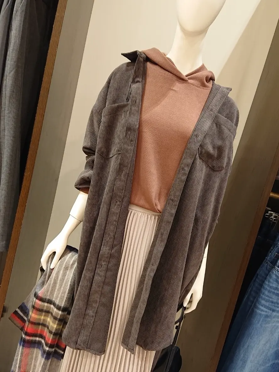 ANY 横田 コーディネート画像