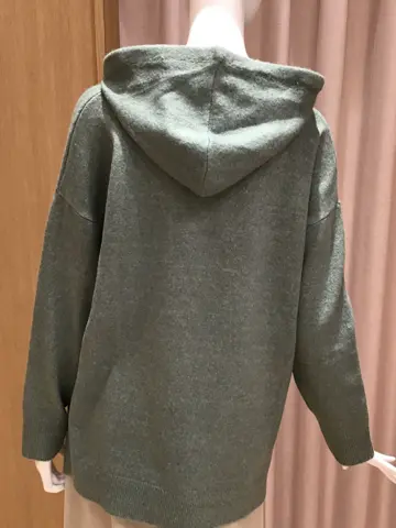 ANY 本吉 コーディネート画像