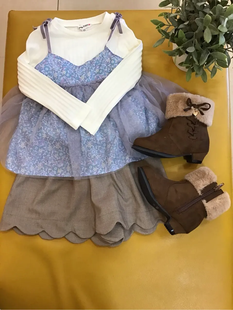  スタッフ コーディネート画像