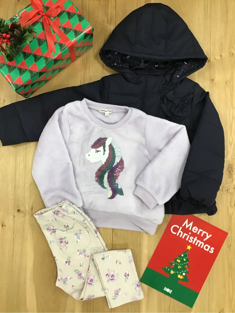 ANY 鈴木 コーディネート画像