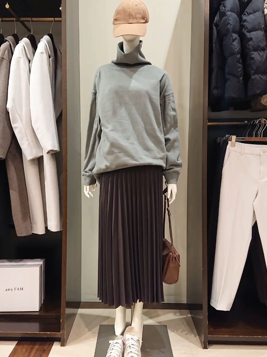 ANY 横田 コーディネート画像