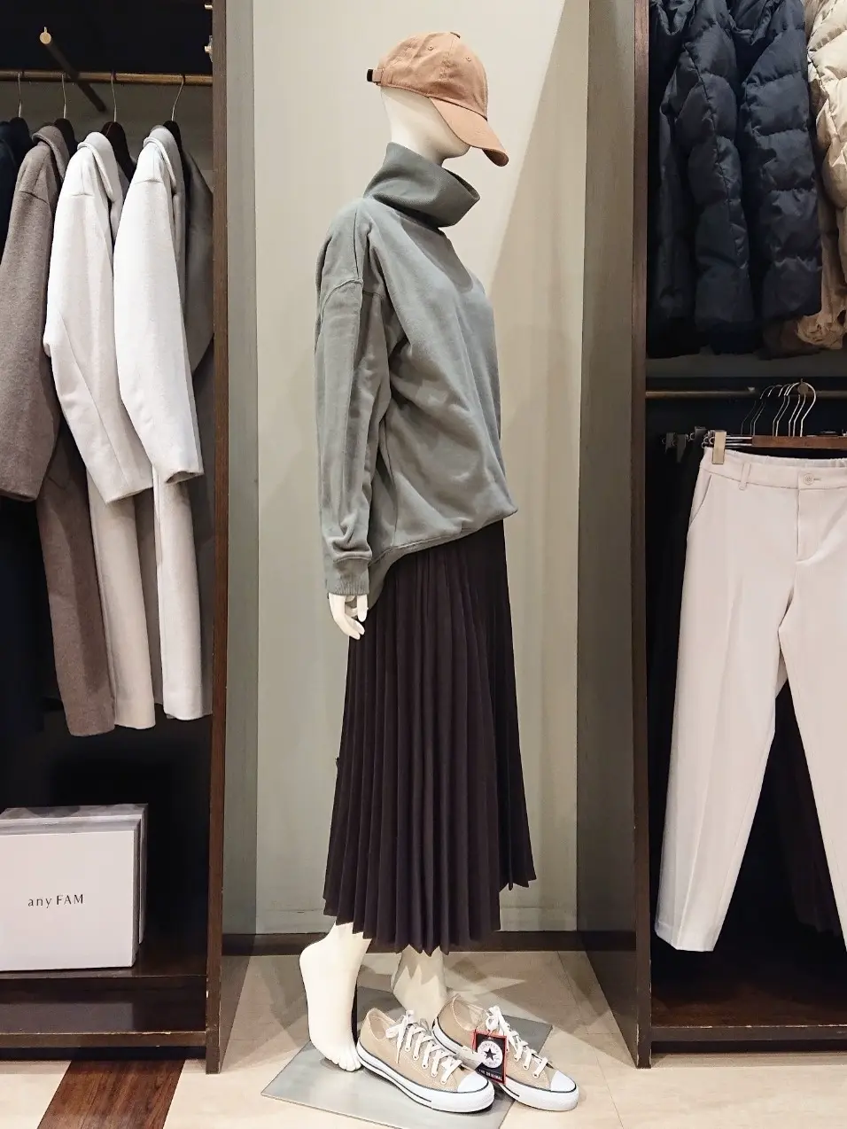 ANY 横田 コーディネート画像