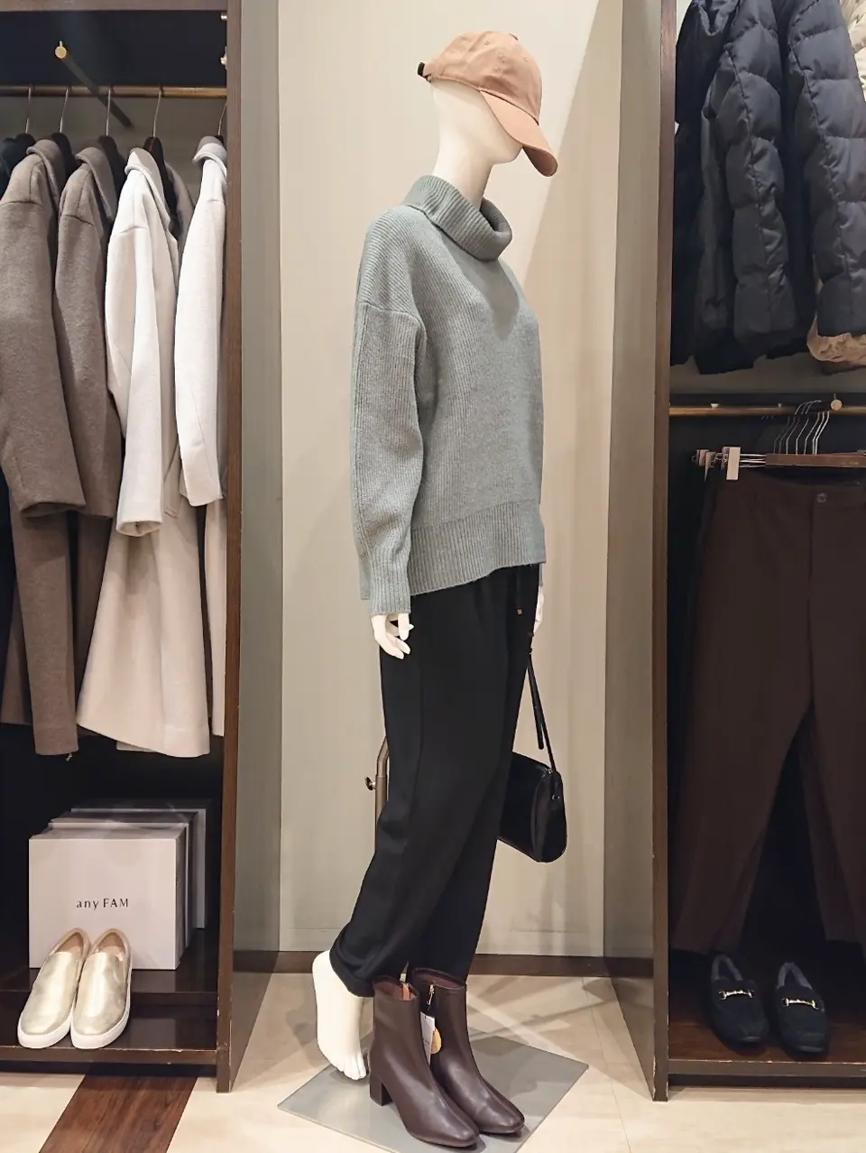 ANY 横田 コーディネート画像