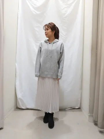 ANY 榎本 コーディネート画像