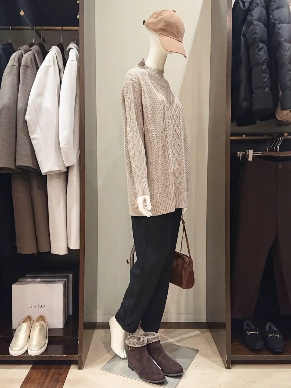 ANY 横田 コーディネート画像