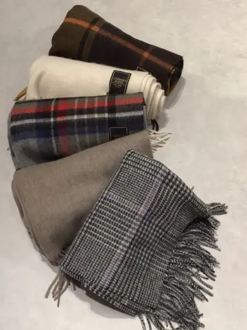 ANY 本吉 コーディネート画像