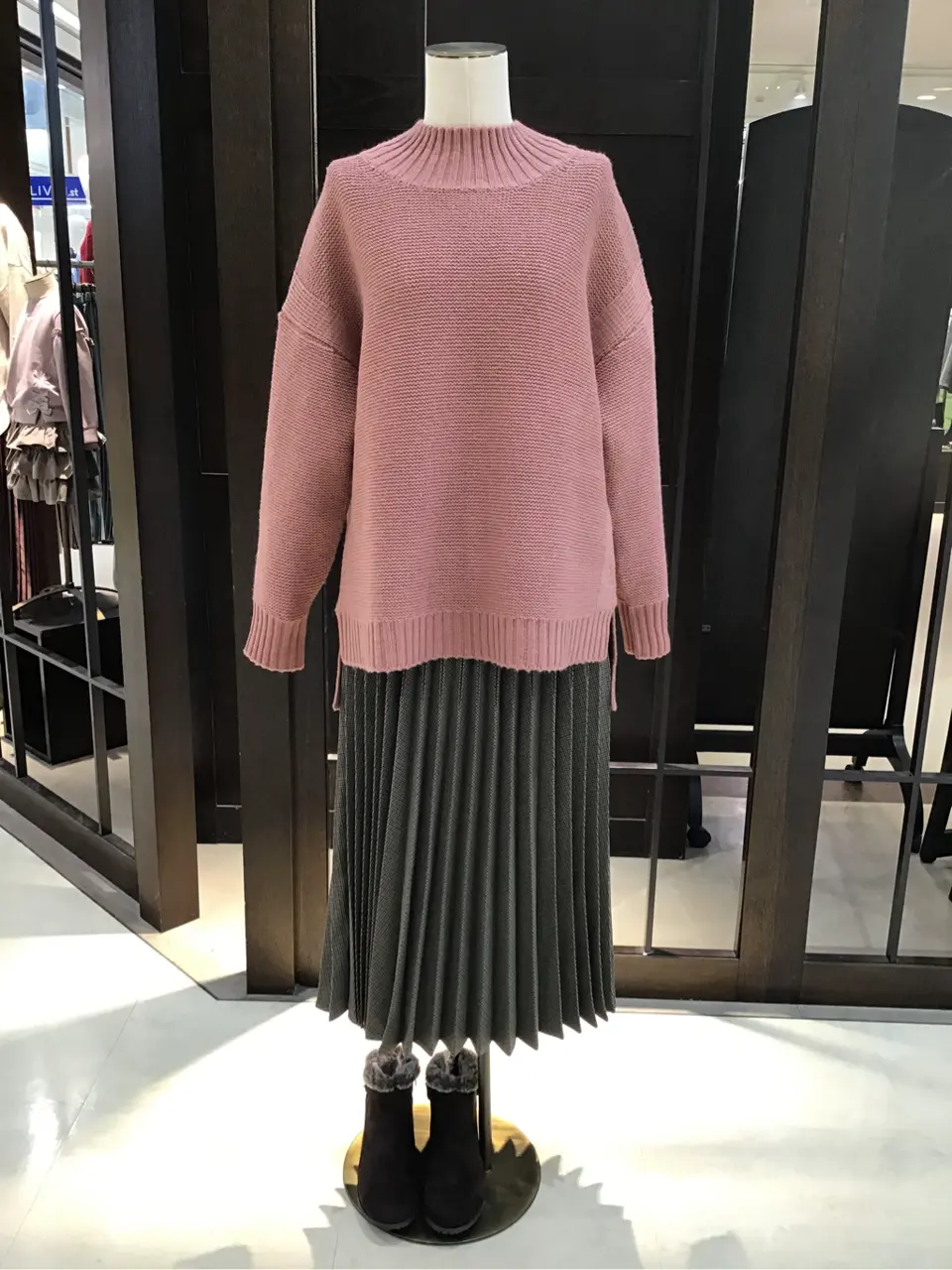 ANY 渡邊 コーディネート画像