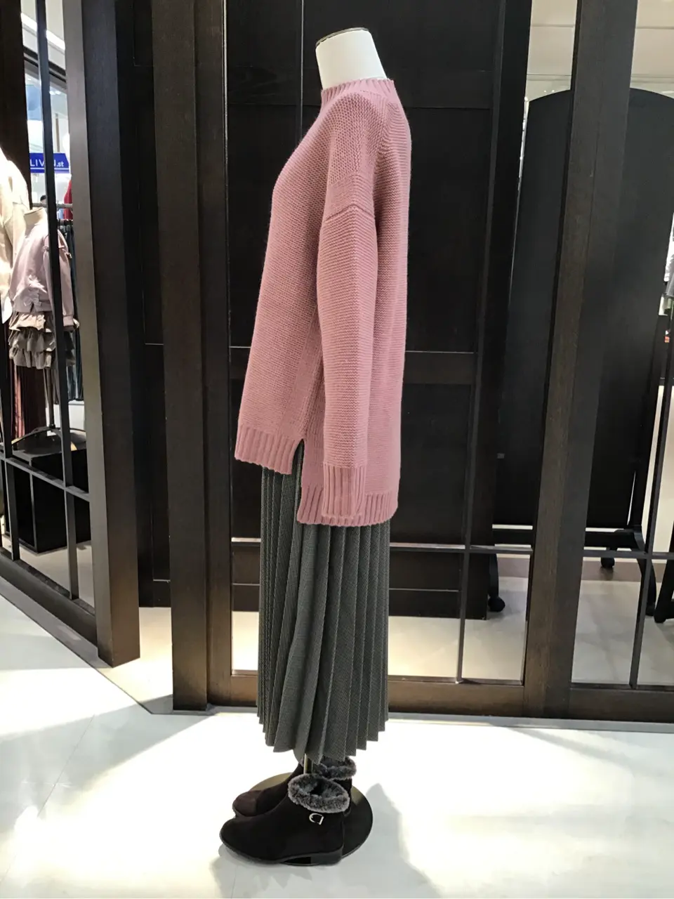 ANY 渡邊 コーディネート画像