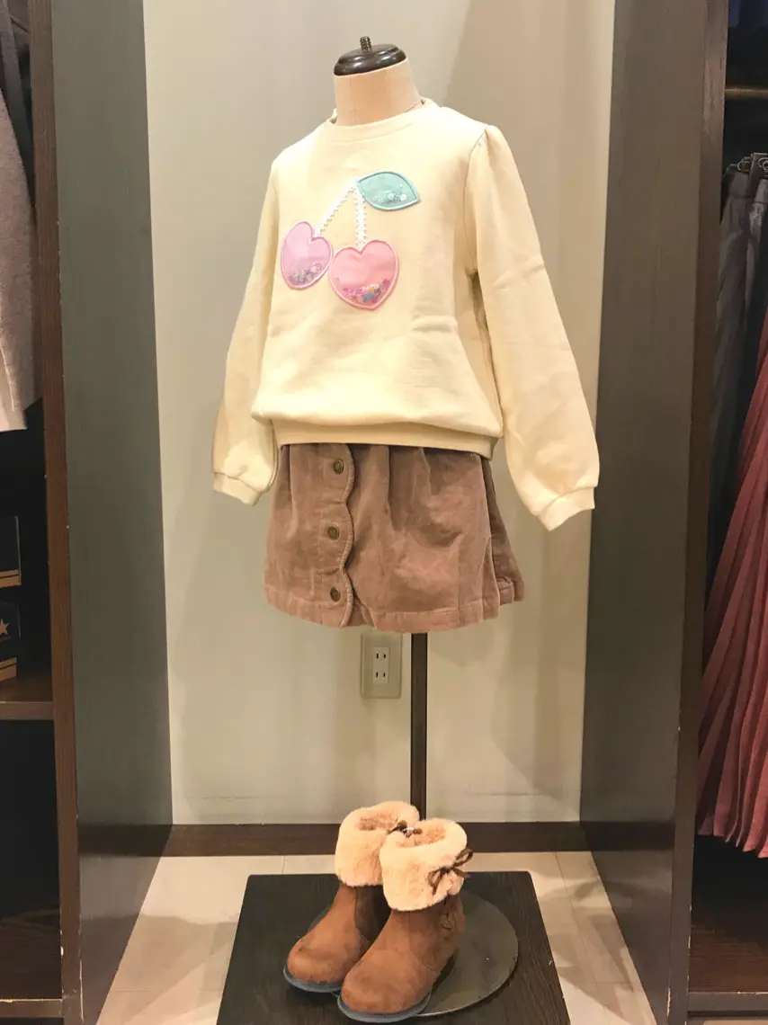 ANY 杉原 コーディネート画像