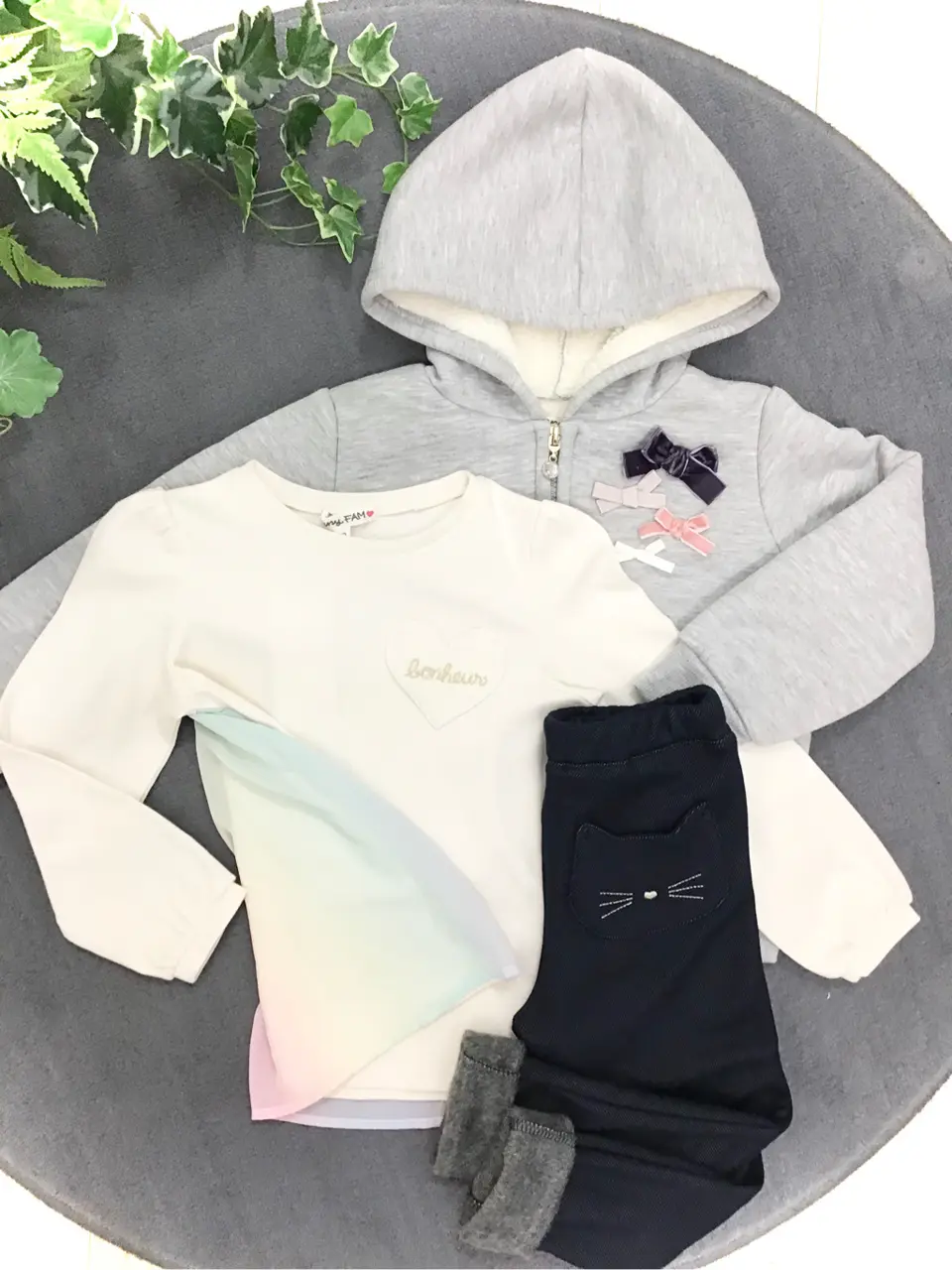 ANY 鈴木 コーディネート画像