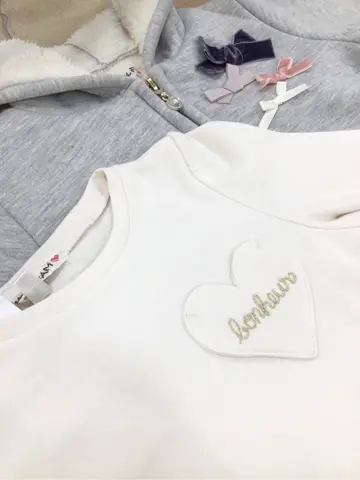 ANY 鈴木 コーディネート画像