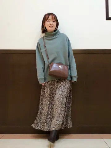 ANY フジコ コーディネート画像