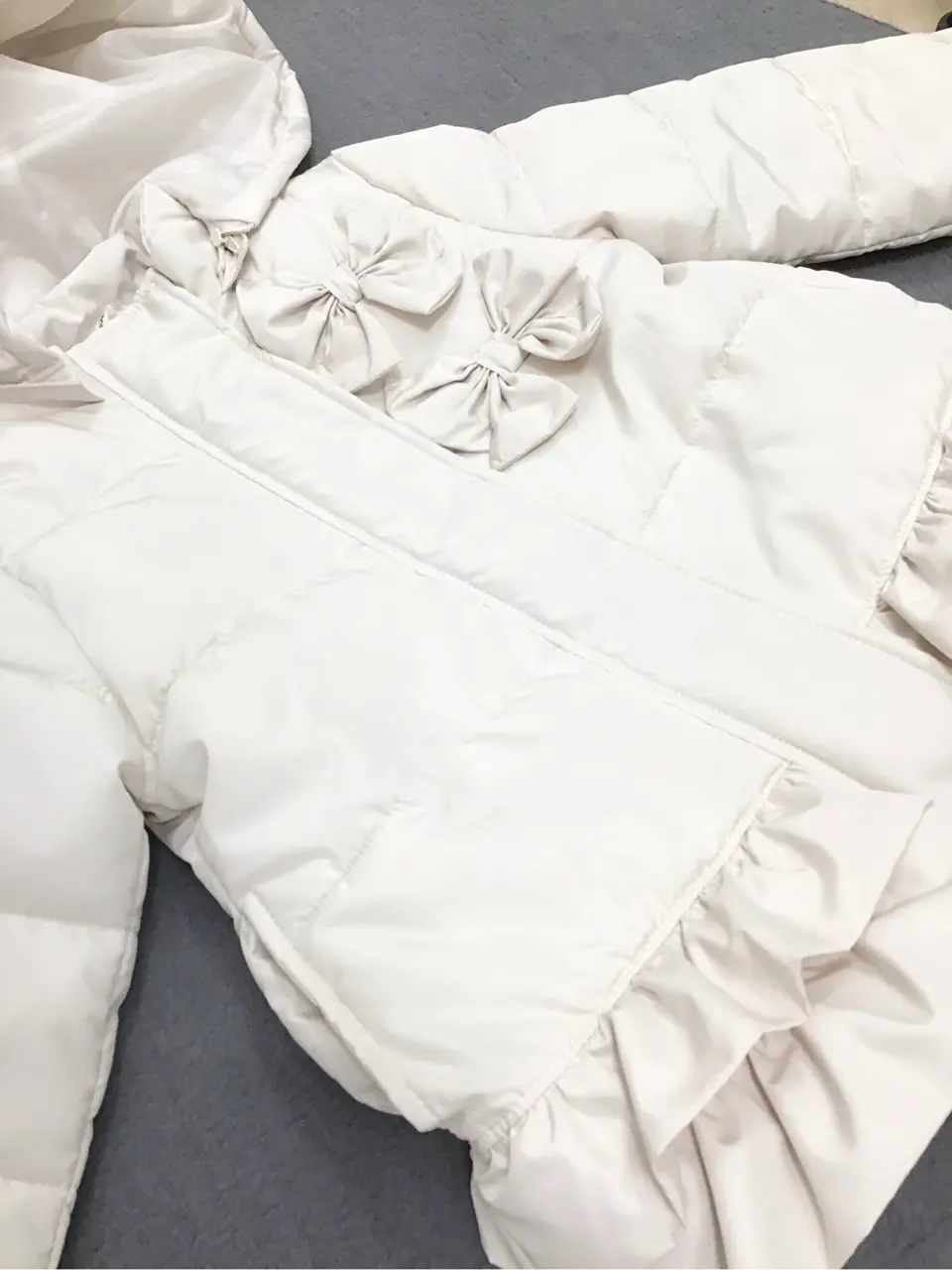 ANY 鈴木 コーディネート画像