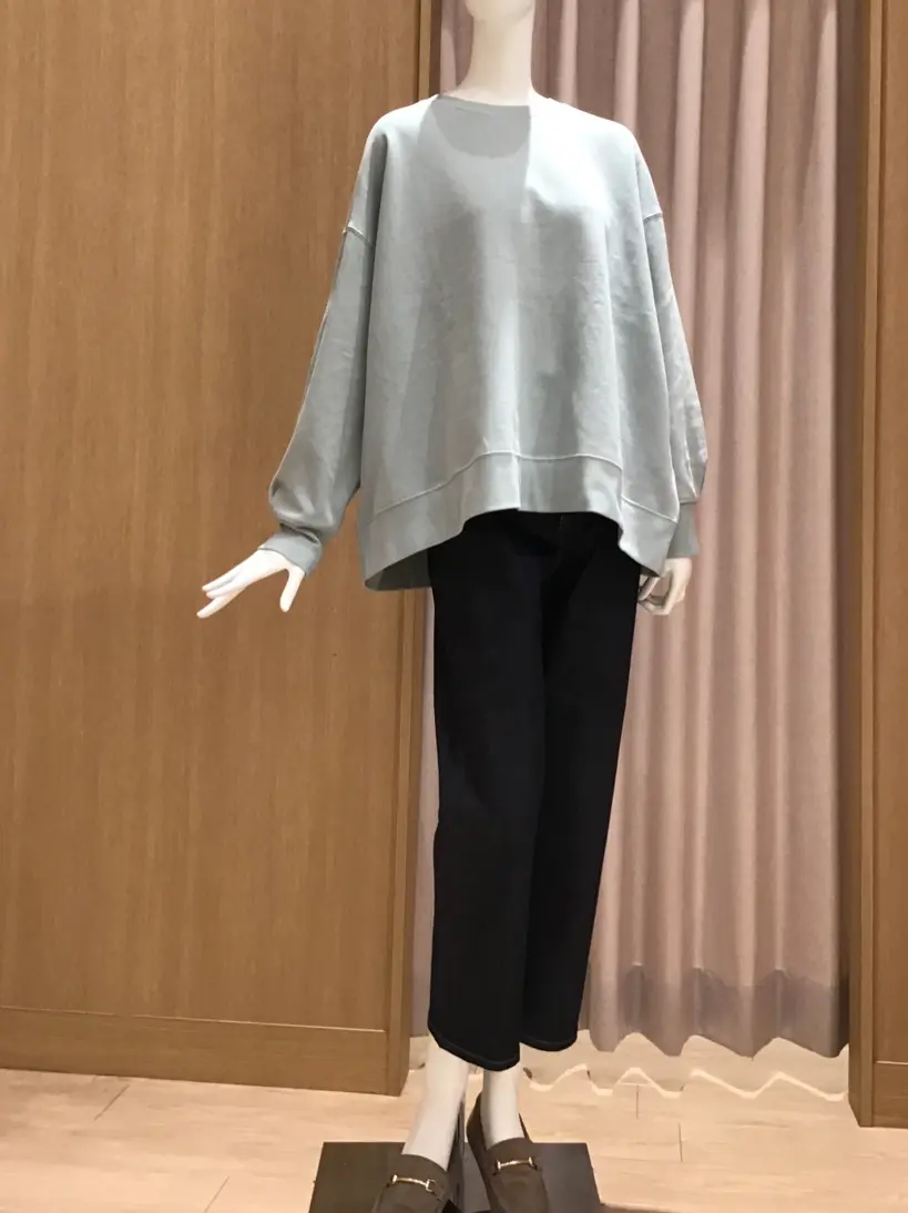 ANY 本吉 コーディネート画像