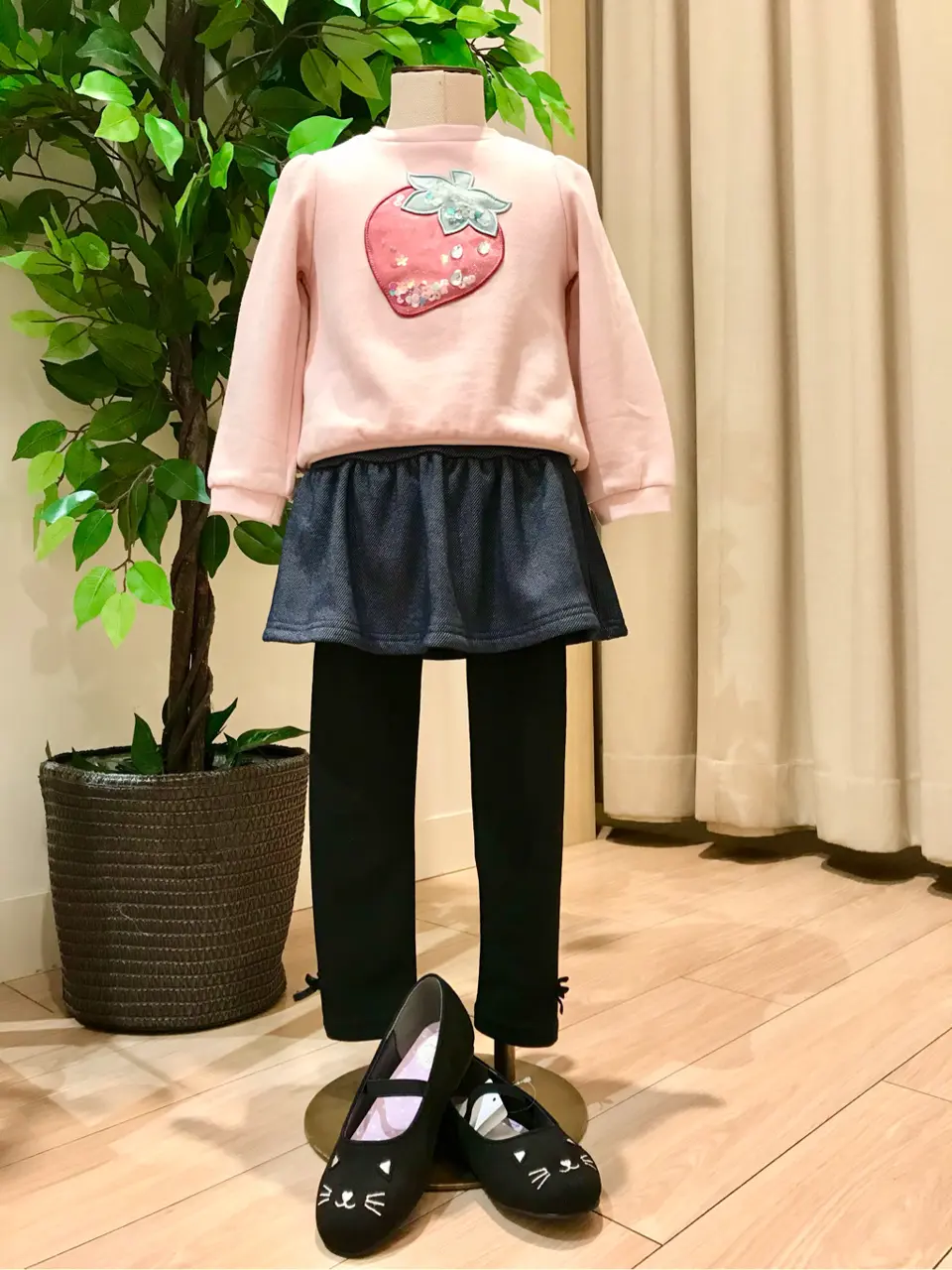 ANY スタッフ コーディネート画像