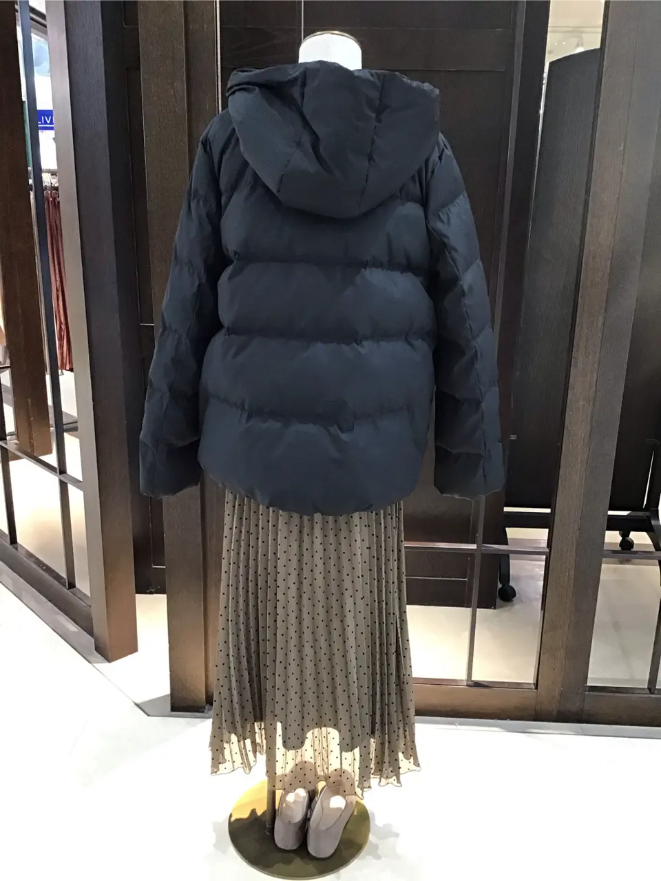 ANY 渡邊 コーディネート画像