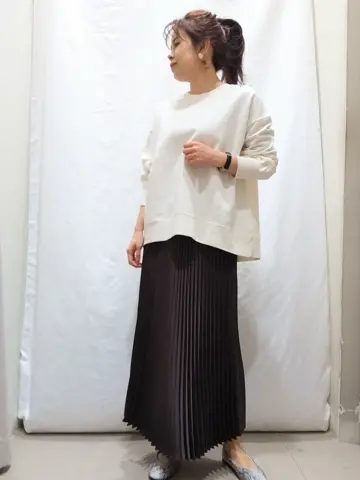 ANY 榎本 コーディネート画像