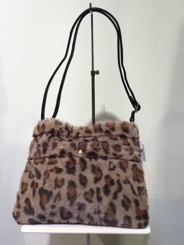 ANY 関 コーディネート画像