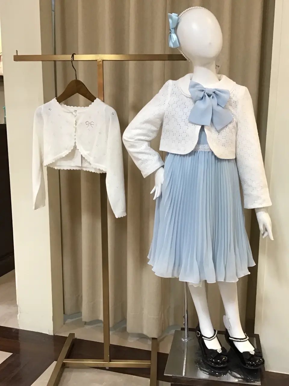 ANY 関 コーディネート画像