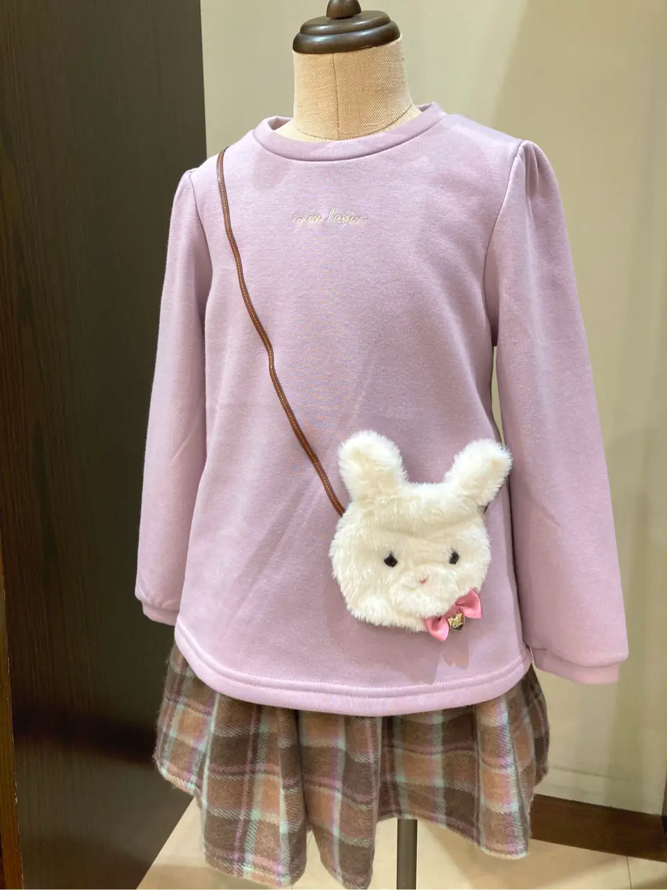 ANY 杉原 コーディネート画像